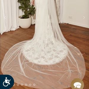 Veil from GLL. Simple and elegant